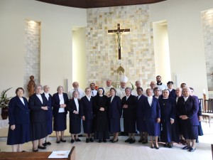 Jubileu grupo com os padres
